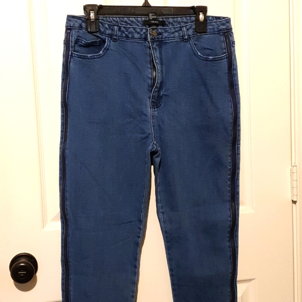 Jean's with side zipper